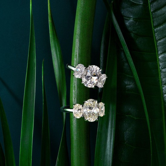 Egg-shaped white zirconium ring